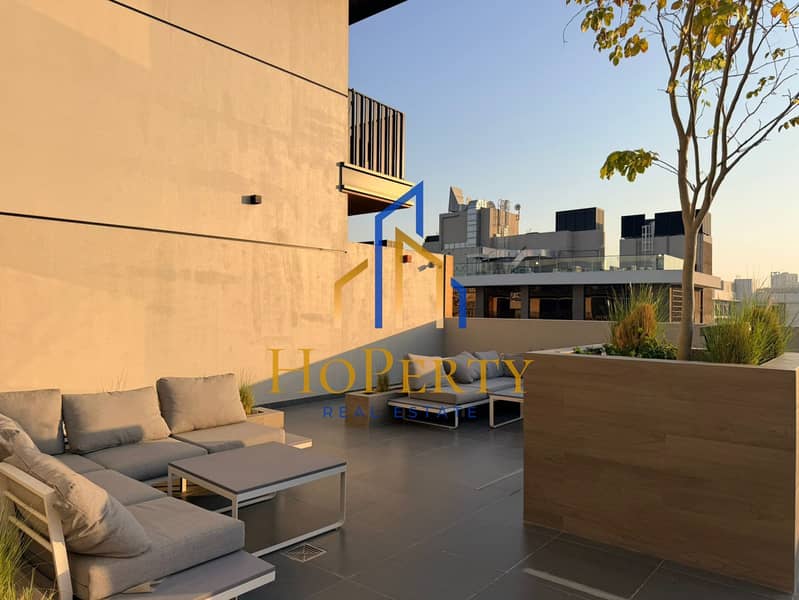 High End Furnishing | Maid's Room | Luxury Living - Image 10