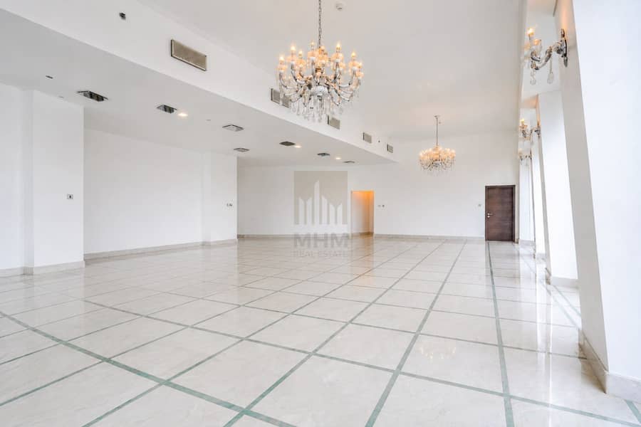 Vacant| Penthouse| Double Height Ceiling |Private Pool | 4BR| Maid Room| Laundry Room| Separate Driver Room Vacant| Penthouse| Double Height Ceiling |Private Pool | 4BR| Maid Room| Laundry Room| Separate Driver Room
