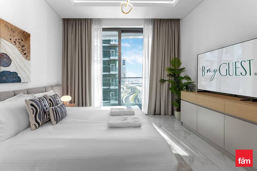 Hot Deal | Huge 1br | Jacuzzi Terrace | Ready - Image 5