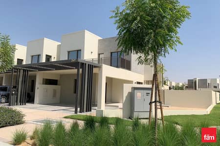 4 Bedroom Villa for Sale in Dubai South, Dubai - Spacious 4Bedroom Corner | Close To Ammenities 4 Bedroom Villa for Sale in Dubai South, Dubai - Spacious 4Bedroom Corner | Close To Ammenities