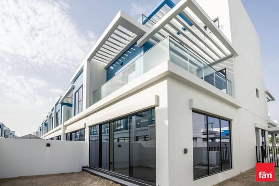 Villa in DAMAC Lagoons,Santorini, 5 schlafzimmer, 190000 AED - 15478450 Villa in DAMAC Lagoons,Santorini, 5 schlafzimmer, 190000 AED - 15478450