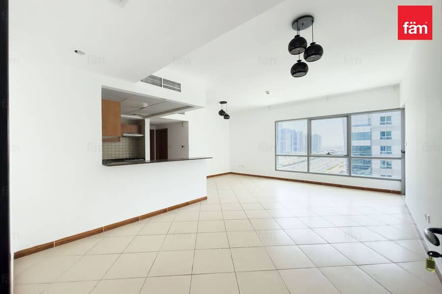 Vacant & Ready | Well Maintained | Investment Deal Vacant & Ready | Well Maintained | Investment Deal