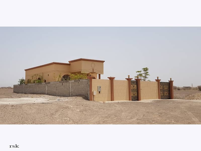 Magnificent villa for sale in a quiet place ,EXCELLENT LOCATION in Manama Ajman Freehold all nationalities only 590 thousand AED excellent opportunity