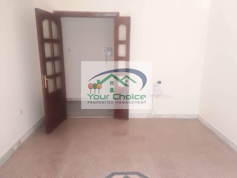 Affordable and Spacious 1 Bedroom with Balcony for only 43