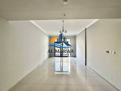 2 Bedroom Flat for Rent in Al Khan, Sharjah - IMG_9335. jpg 2 Bedroom Flat for Rent in Al Khan, Sharjah - IMG_9335. jpg