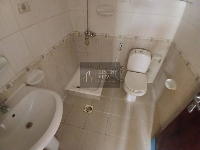9 65850. jpg