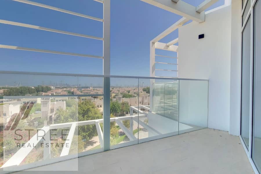 18 8_Terrace-0. jpg