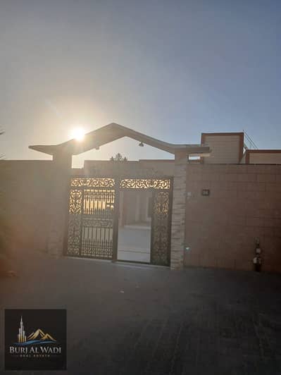 4 Bedroom Villa for Sale in Al Ghafia, Sharjah - 1. jpeg 4 Bedroom Villa for Sale in Al Ghafia, Sharjah - 1. jpeg