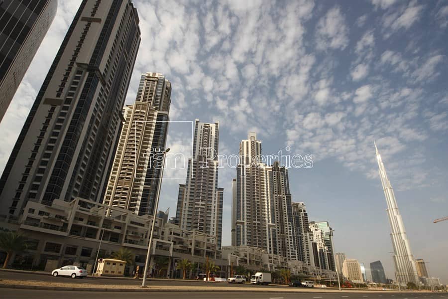 Massive penthouse with stunning views