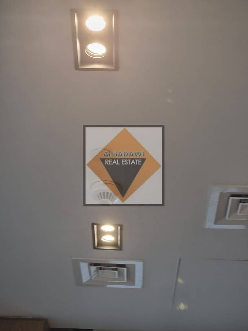 21 1000053143. jpg