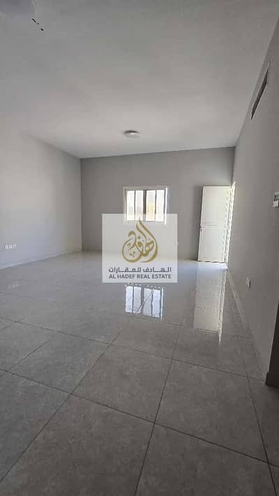 2 Bedroom Apartment for Rent in Al Jurf, Ajman - IMG-20251209-WA0197. jpg 2 Bedroom Apartment for Rent in Al Jurf, Ajman - IMG-20251209-WA0197. jpg
