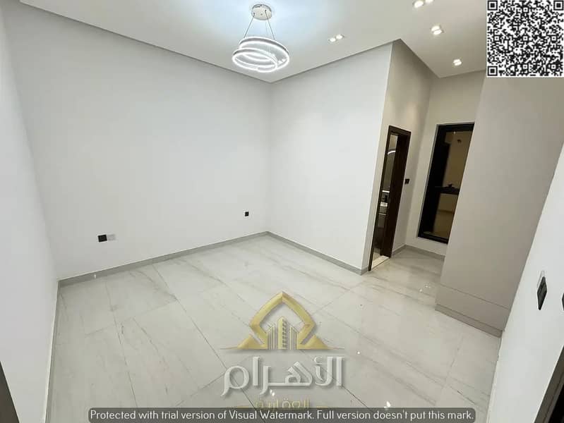 13 844842041-1066x800. webp