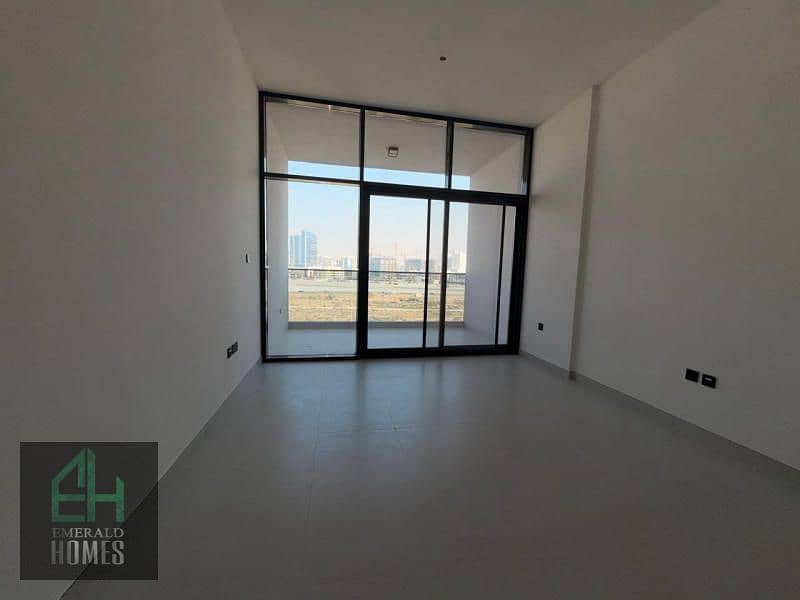 New Studio | Balcony | Open City View | Fitted Kitchenette