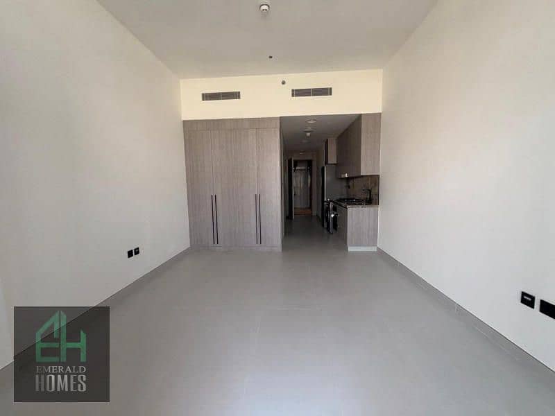 New Studio | Balcony | Open City View | Fitted Kitchenette