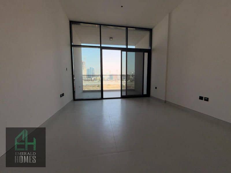New Studio | Balcony | Open City View | Fitted Kitchenette