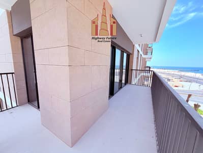 3 Bedroom Flat for Rent in Al Khan, Sharjah - IMG_2975. jpg 3 Bedroom Flat for Rent in Al Khan, Sharjah - IMG_2975. jpg