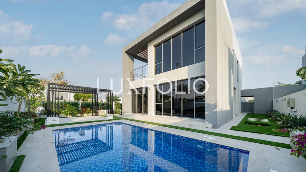 Renovated | Private Pool | Large Plot Renovated | Private Pool | Large Plot