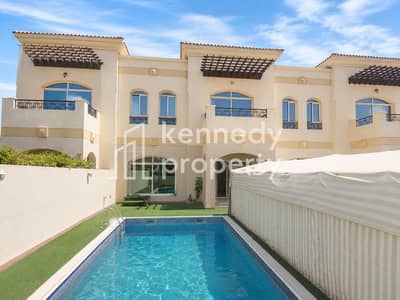 4 Bedroom Villa for Rent in Al Garhoud, Dubai - 1. jpg 4 Bedroom Villa for Rent in Al Garhoud, Dubai - 1. jpg