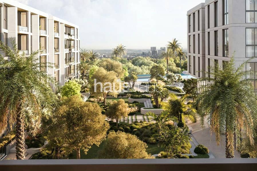 Delivers Aug 26 | Pool & park view | Below OP Delivers Aug 26 | Pool & park view | Below OP