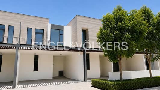 3 Camere Townhouse in Affitto a Arabian Ranches 3, Dubai - Villetta a schiera a Arabian Ranches 3,Sun, 3 camere da letto, 140000 AED - 15489630 3 Camere Townhouse in Affitto a Arabian Ranches 3, Dubai - Villetta a schiera a Arabian Ranches 3,Sun, 3 camere da letto, 140000 AED - 15489630