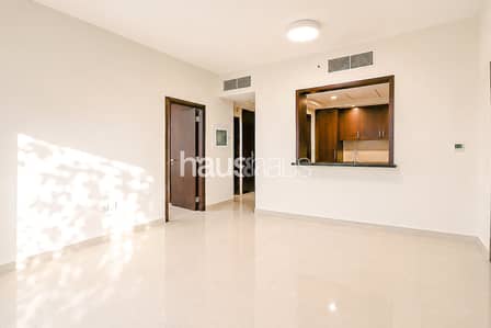 1 Bedroom Flat for Sale in Downtown Dubai, Dubai - LARGE LAYOUT | PARTIAL BURJ VIEWS | PRIME LOCATION 1 Bedroom Flat for Sale in Downtown Dubai, Dubai - LARGE LAYOUT | PARTIAL BURJ VIEWS | PRIME LOCATION