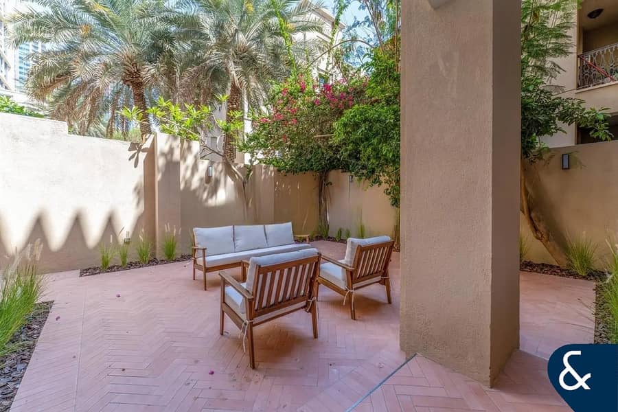Garden | Vacant Now | Fully Upgraded Garden | Vacant Now | Fully Upgraded