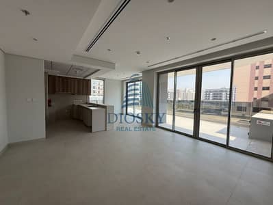 4 Bedroom Apartment for Rent in International City, Dubai - Image 1