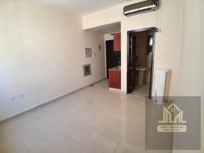 Studio for Rent in Muwaileh, Sharjah - WhatsApp Image 2026-06-15 at 4.49. 56 PM (2). jpeg Studio for Rent in Muwaileh, Sharjah - WhatsApp Image 2026-06-15 at 4.49. 56 PM (2). jpeg