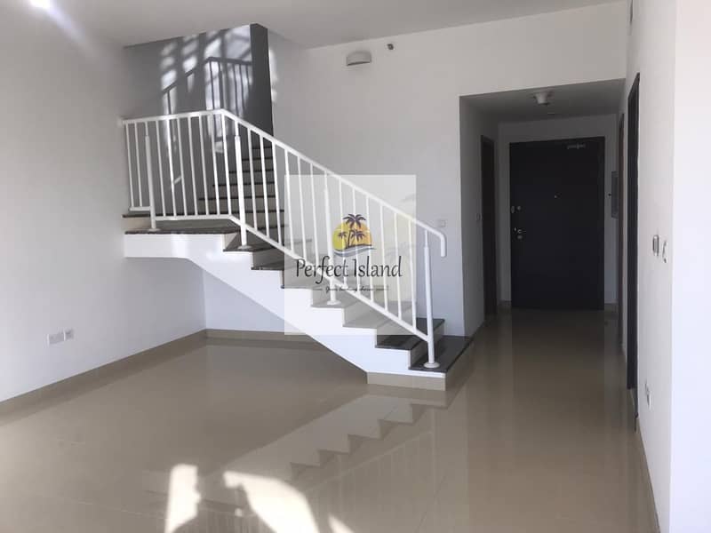 Stunning New 3 BR Duplex Aprt | Maid | Pool Stunning New 3 BR Duplex Aprt | Maid | Pool