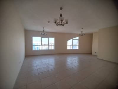 3 Bedroom Flat for Rent in Al Mamzar, Sharjah - WhatsApp Image 2026-06-13 at 7.17. 15 PM. jpeg 3 Bedroom Flat for Rent in Al Mamzar, Sharjah - WhatsApp Image 2026-06-13 at 7.17. 15 PM. jpeg