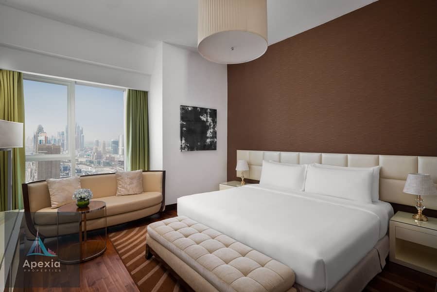 5 Premier Three Bedroom Penthouse_Masterbedroom. jpg