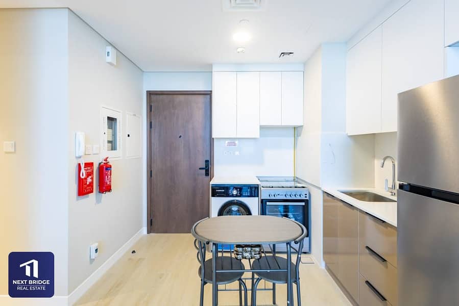 Fully Furnished | Unique Layout | Spacious - Image 4