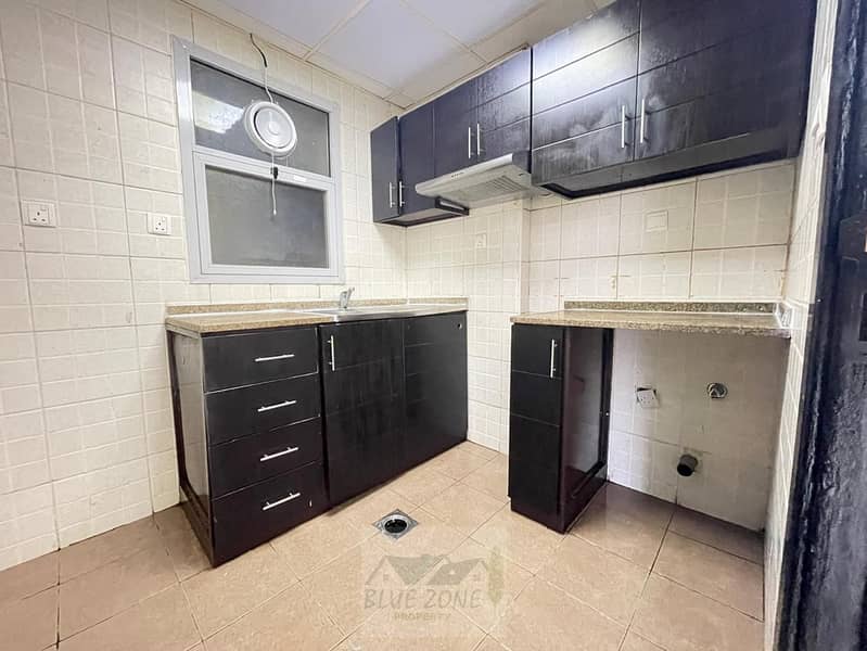 SPECIOUS 1BHK AVAILABLE FOR RENT NEAR MADINA MALL FOR FAMILYS
