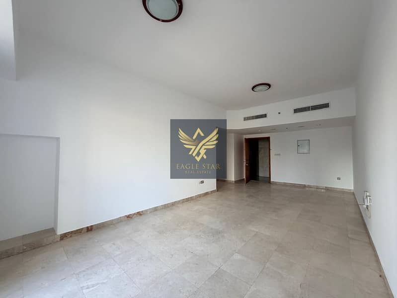 Spacious 2 BHK Available on Main Sheikh Zayed Road near Metro
