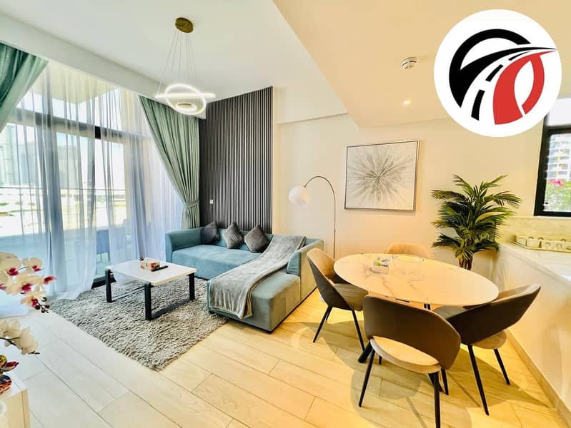 HUGE SIZE|| STUNNING || LUXURY ELEGANCE