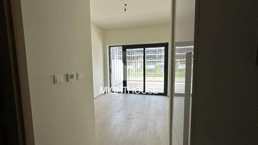 Studio for Sale in Meydan, Dubai - Modern Studio Apartment | Prime Meydan Location Studio for Sale in Meydan, Dubai - Modern Studio Apartment | Prime Meydan Location