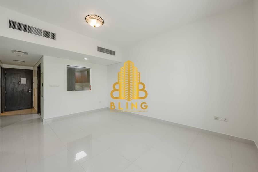 6 Burj Al Shams unit 1410-31. jpg