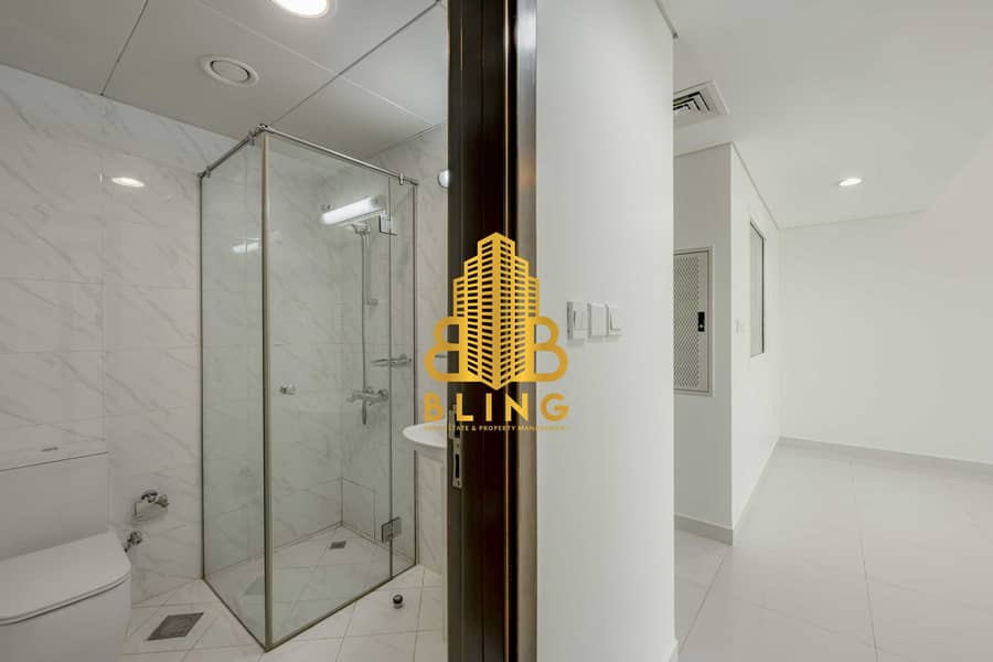 16 Burj Al Shams unit 1410-36. jpg
