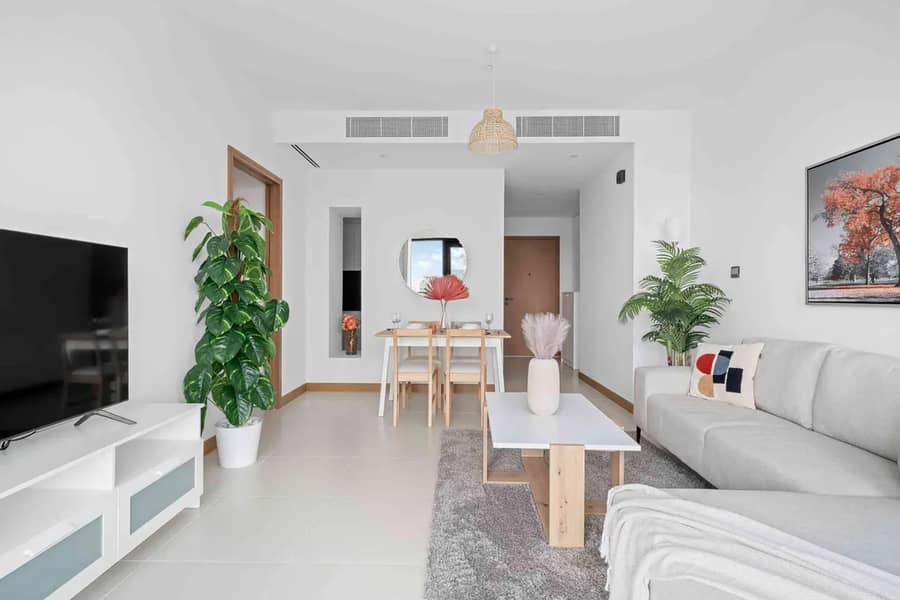 2 n2penthouse04071. jpg