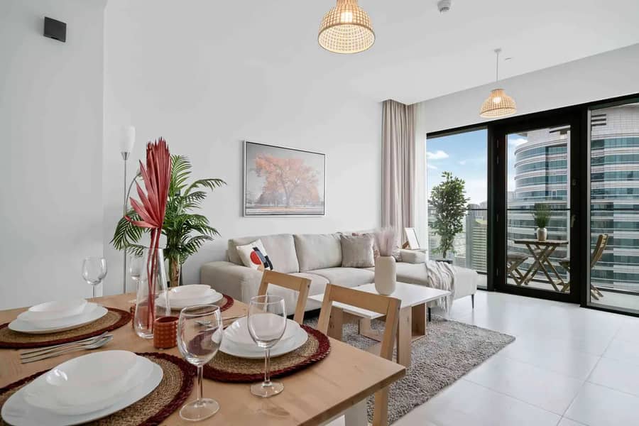 4 n2penthouse04055. jpg