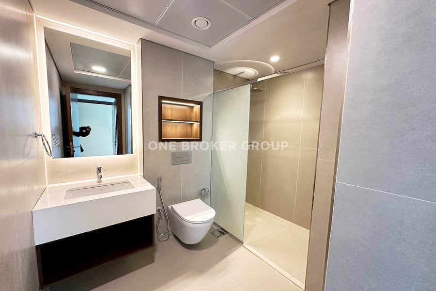 Vastu Compliant | 2BR Maid | Pool / Sunset View - Image 8