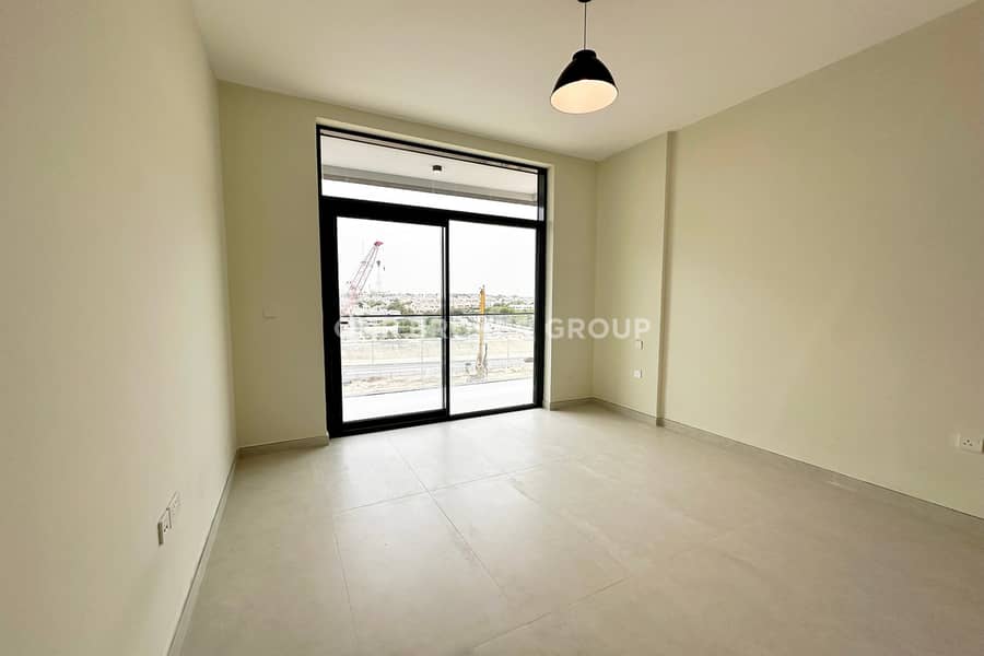 Vastu Compliant | 2BR Maid | Pool / Sunset View - Image 9