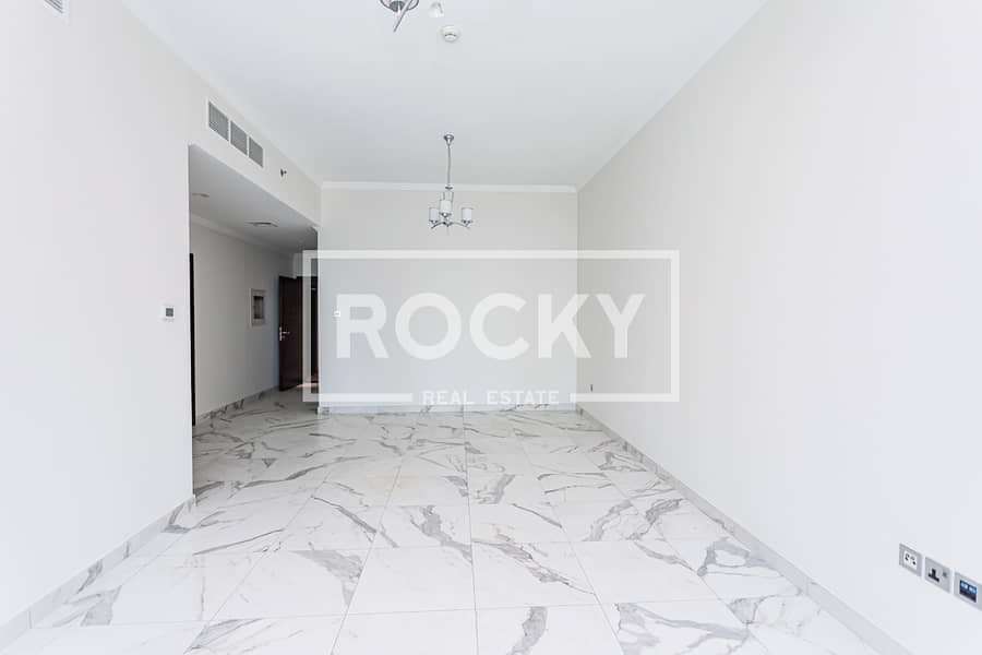 2 Business Bay - Art 18 - Unit 401 -6080. JPG
