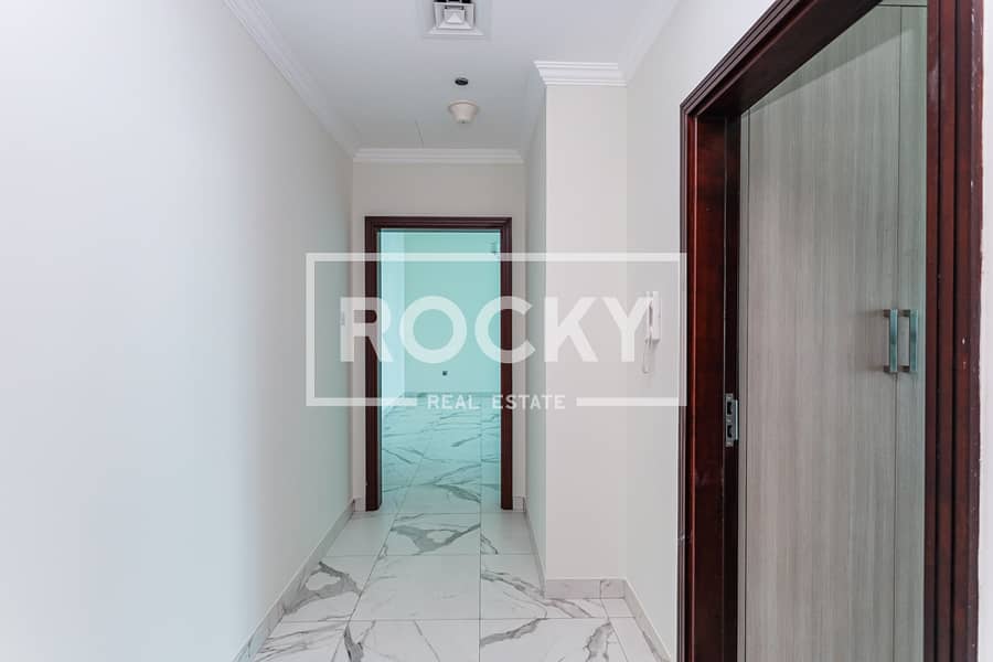 3 Business Bay - Art 18 - Unit 401 -6131. JPG