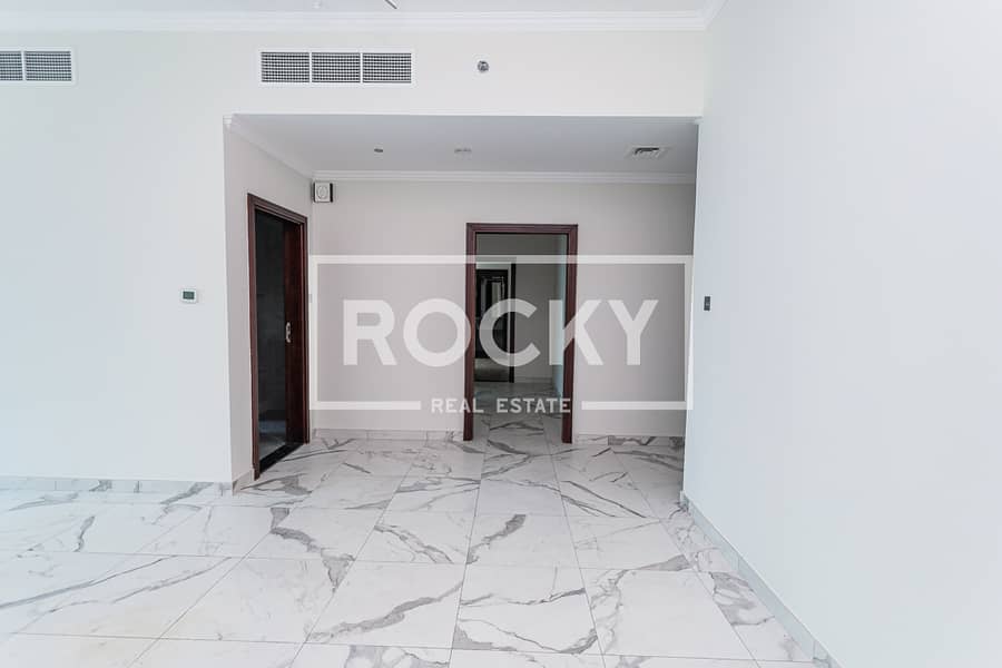 5 Business Bay - Art 18 - Unit 401 -6082. JPG