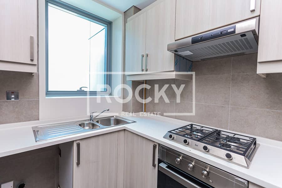 7 Business Bay - Art 18 - Unit 401 -6093. JPG
