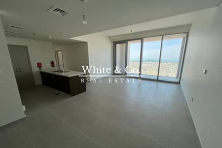 2 Bedroom Flat for Sale in Downtown Dubai, Dubai - High Floor| Sea View | Vacant on Transfer 2 Bedroom Flat for Sale in Downtown Dubai, Dubai - High Floor| Sea View | Vacant on Transfer