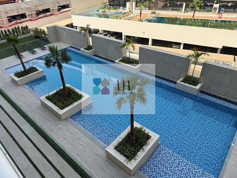 2 POOL 2.0. jpg