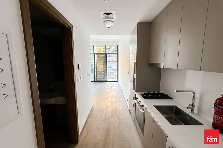 High Floor | Price Negotiable | Brand New - Image 5