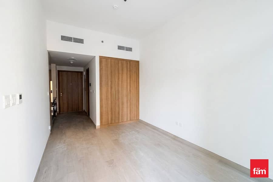 High Floor | Price Negotiable | Brand New - Image 6